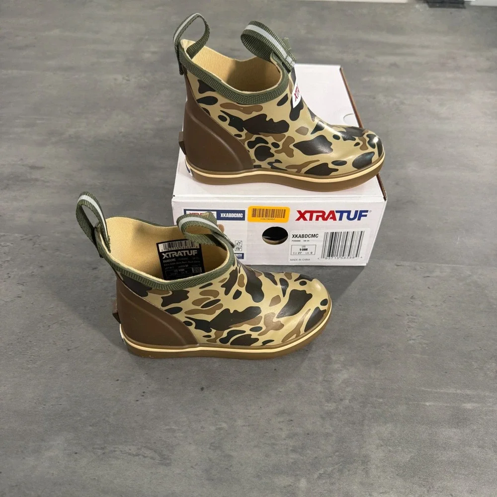 XTRATUF Ankle Deck Boot Little Kids 10M Duck Camo Brown Waterproof Rain XKABDCMC